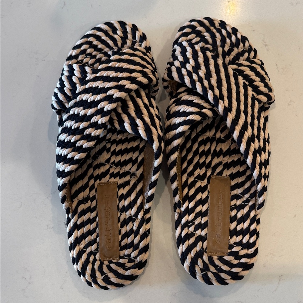 Salt + Umber Saraya in Black White Multi EU 39 US 8